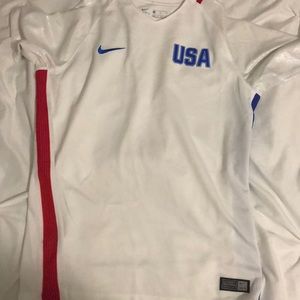 USA women’s soccer shirt